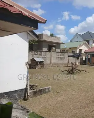 3bdrm House in Mbweni, Kinondoni for sale