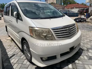 Toyota Alphard 2.4 Petrol AWD 2007 White