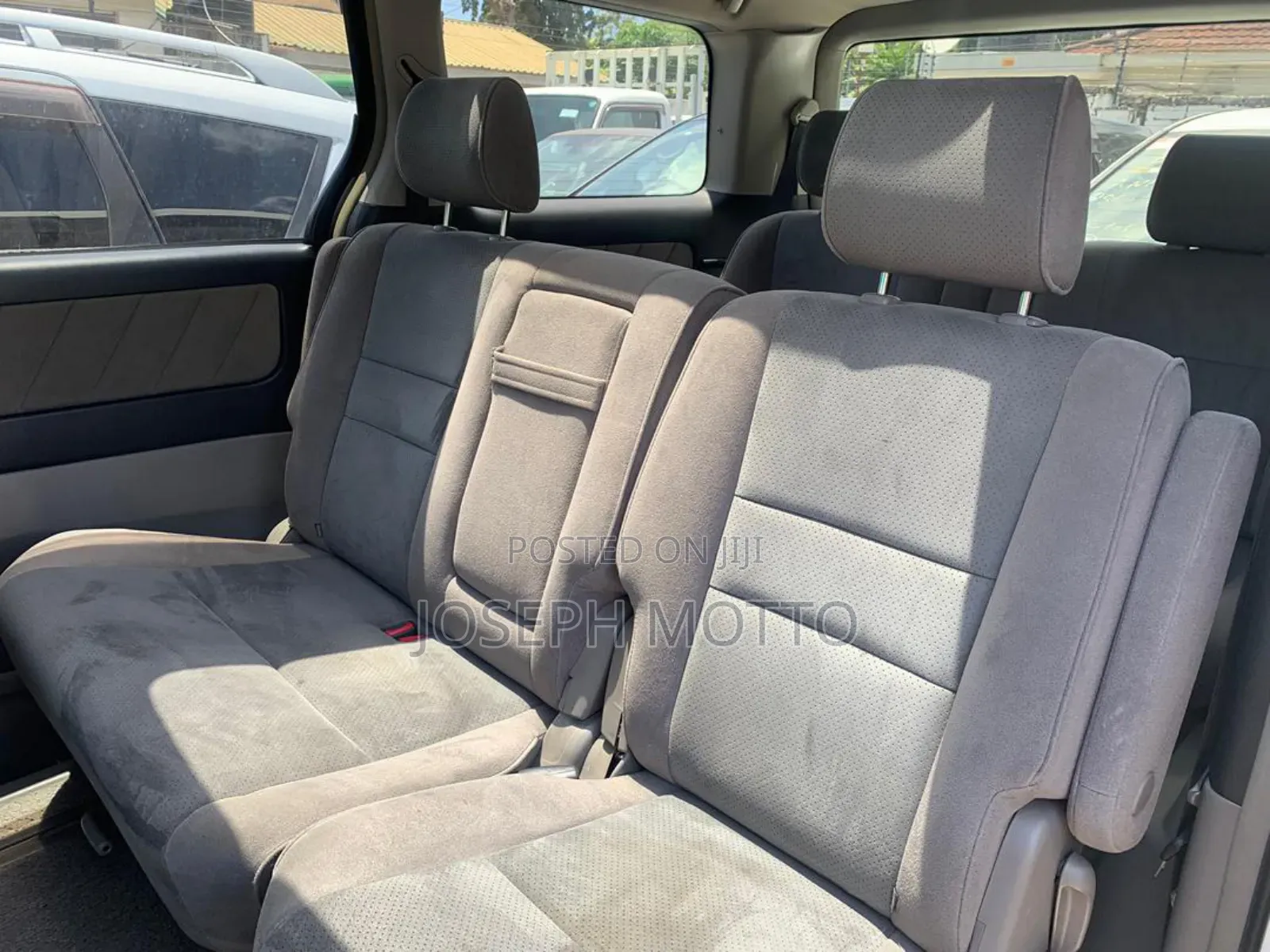 Toyota Alphard 2.4 Petrol AWD 2007 White