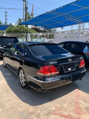 Toyota Crown 2009 Black