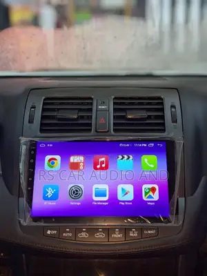 Toyota Crown Android Radio