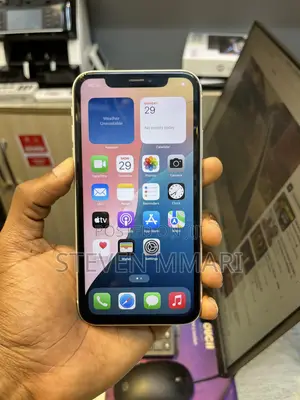 Apple iPhone XR 128 GB White