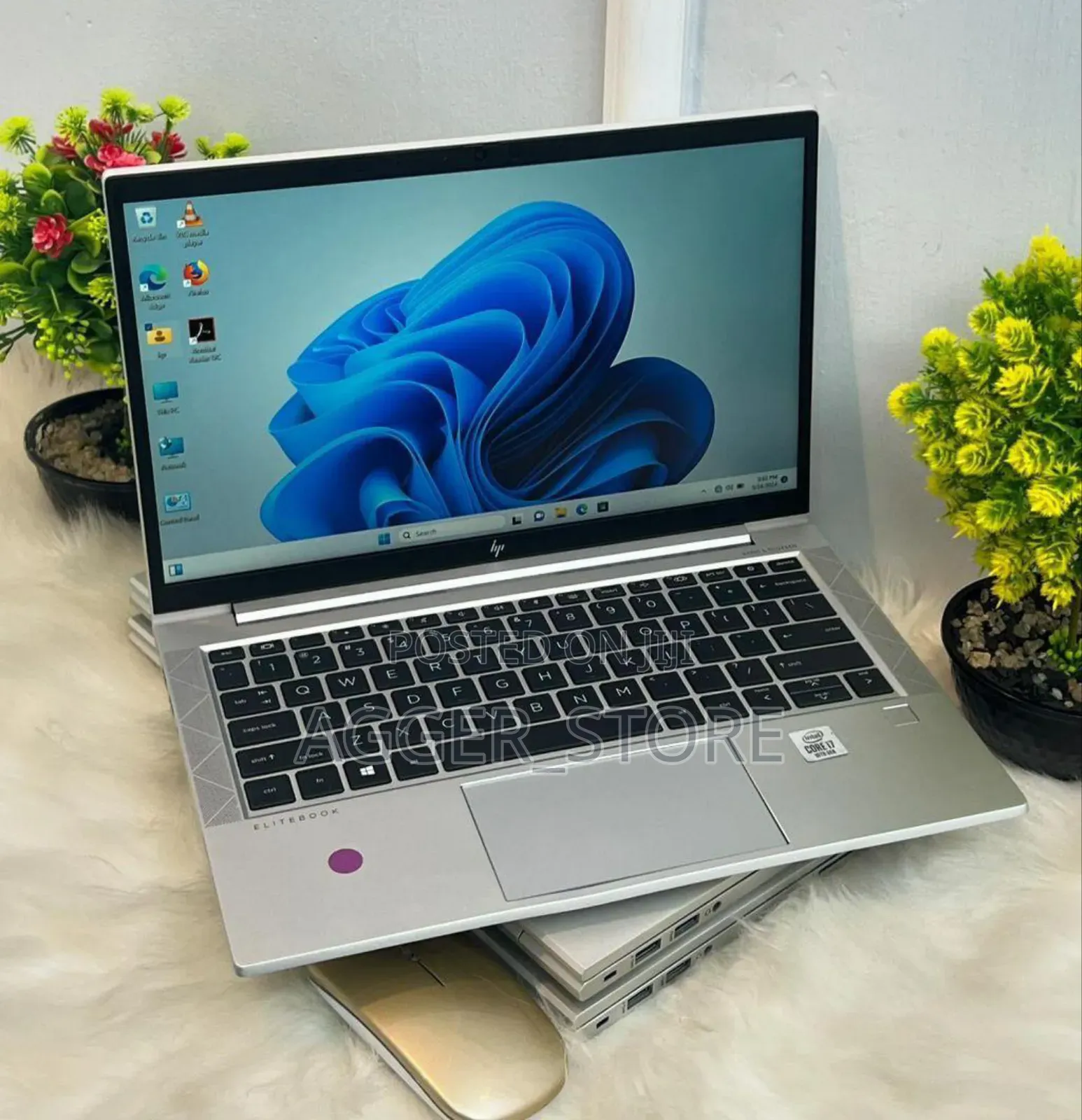 New Laptop HP EliteBook 830 G7 16GB Intel Core I7 SSD 256GB