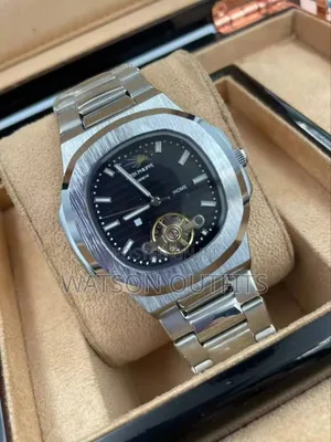 Men's Watches Automatic or Mechanically Operating