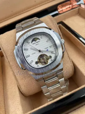Men's Watches Automatic or Mechanically Operating