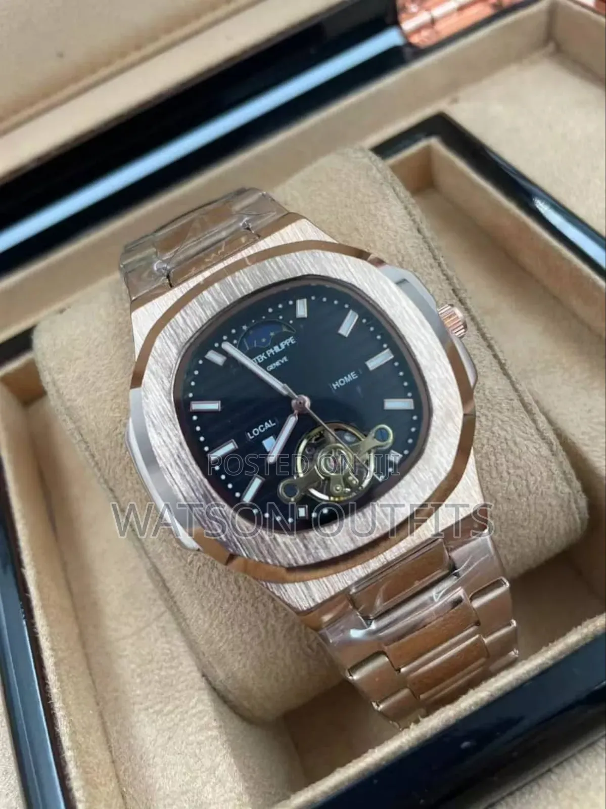 Men's Watches Automatic or Mechanically Operating
