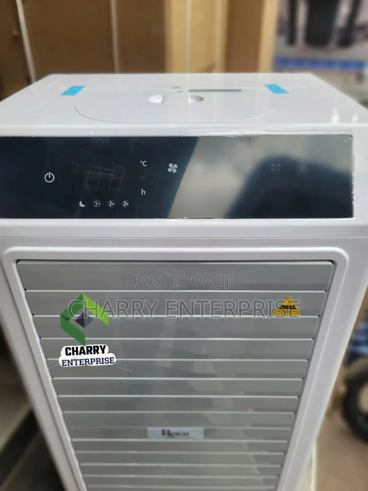 Roch Air Cooler 45l Inatunza Chaji Hata Umeme Ukikatika Itafanya Kazi