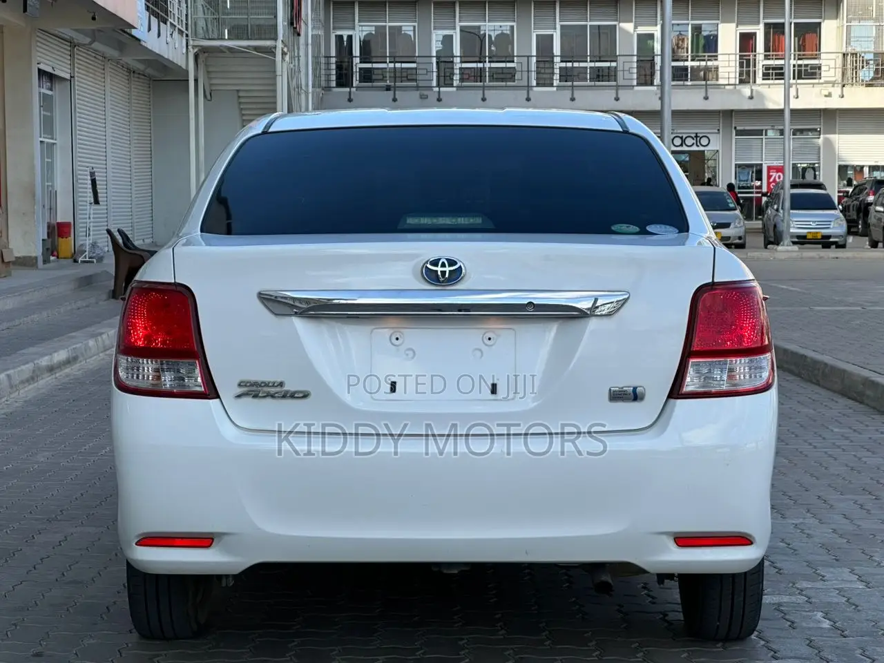 Toyota Axio 2014 Pearl