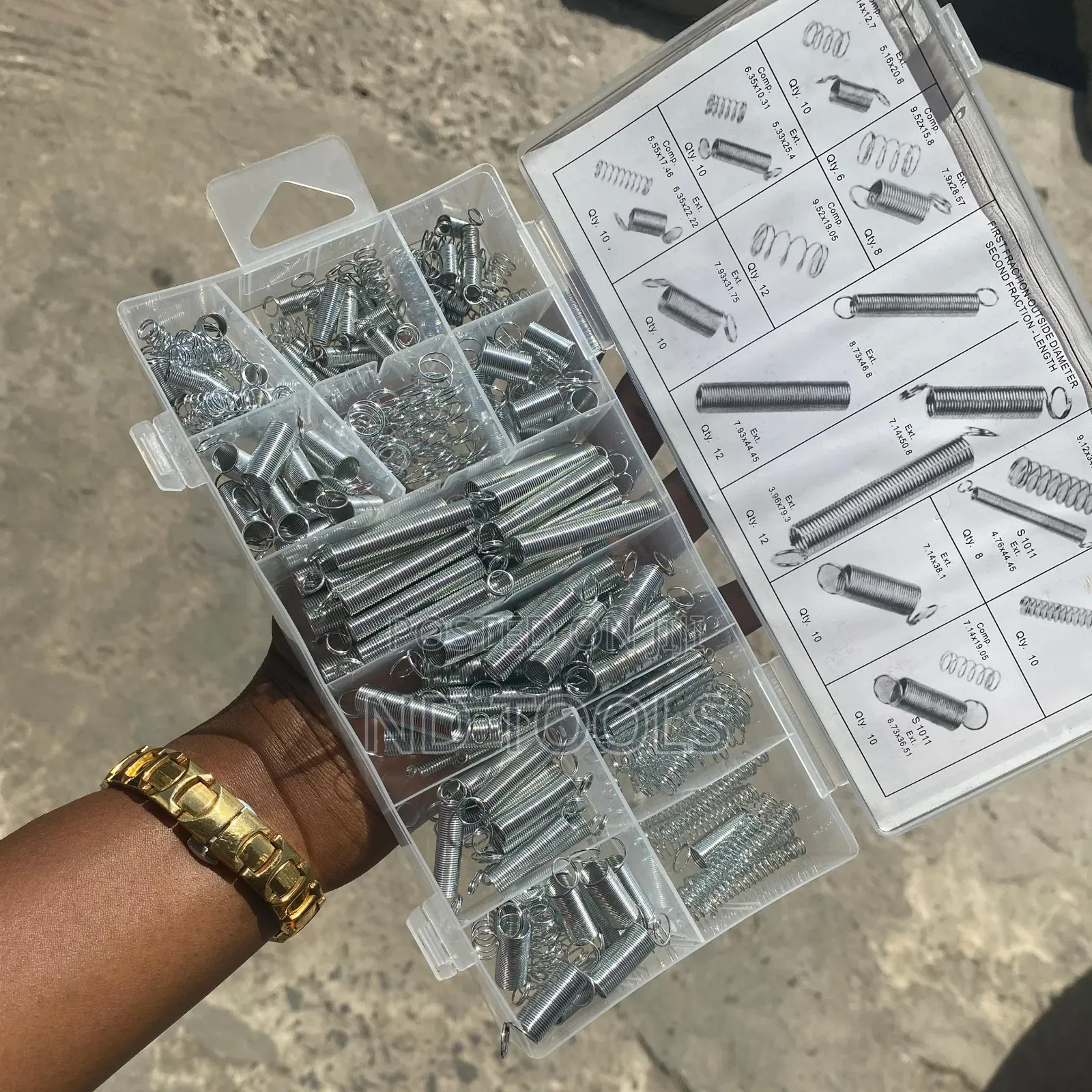 Spring Assortment 200pcs
