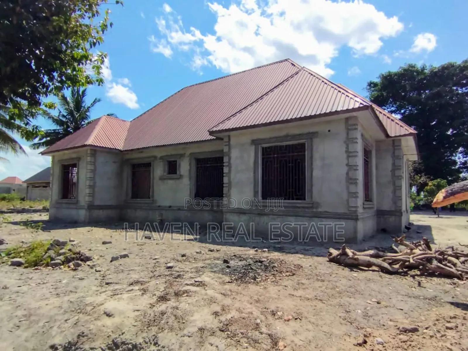 5bdrm House in Chanika for sale