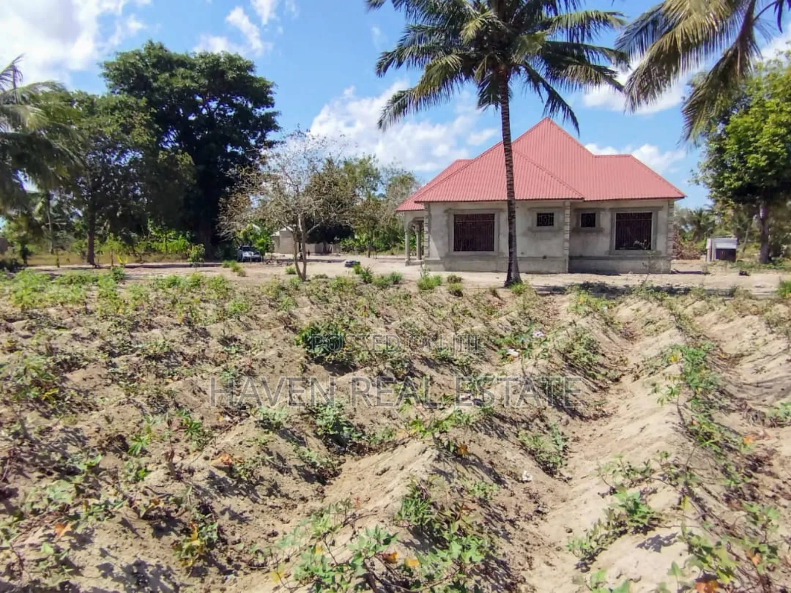 5bdrm House in Chanika for sale