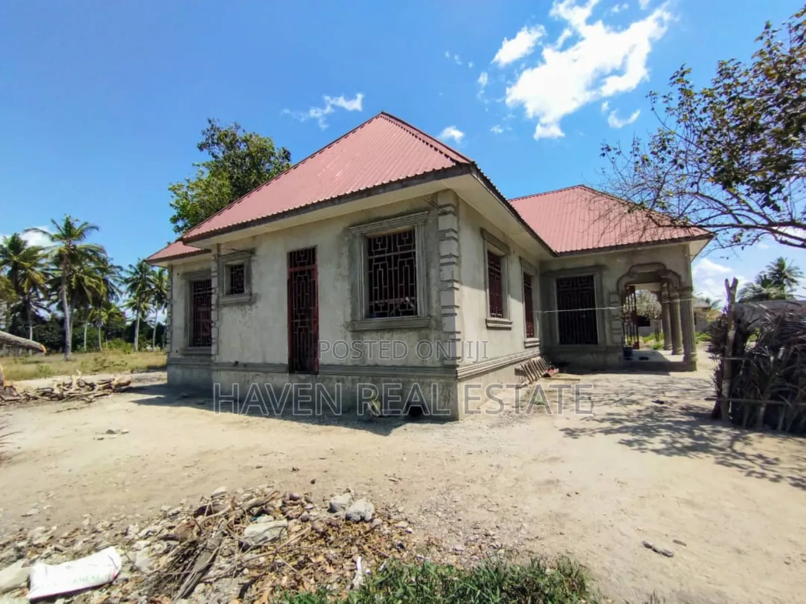 5bdrm House in Chanika for sale