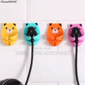 4pcs Wall Storage Hook Bear