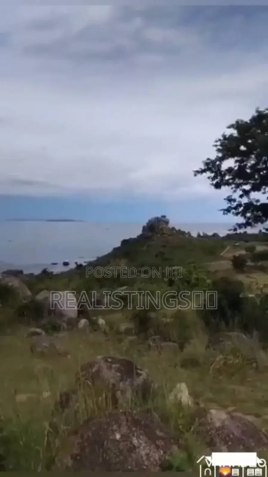 Mwanza Kirumba: Lake Front 5 Acres Beach Plot for Joint Venture/Sale