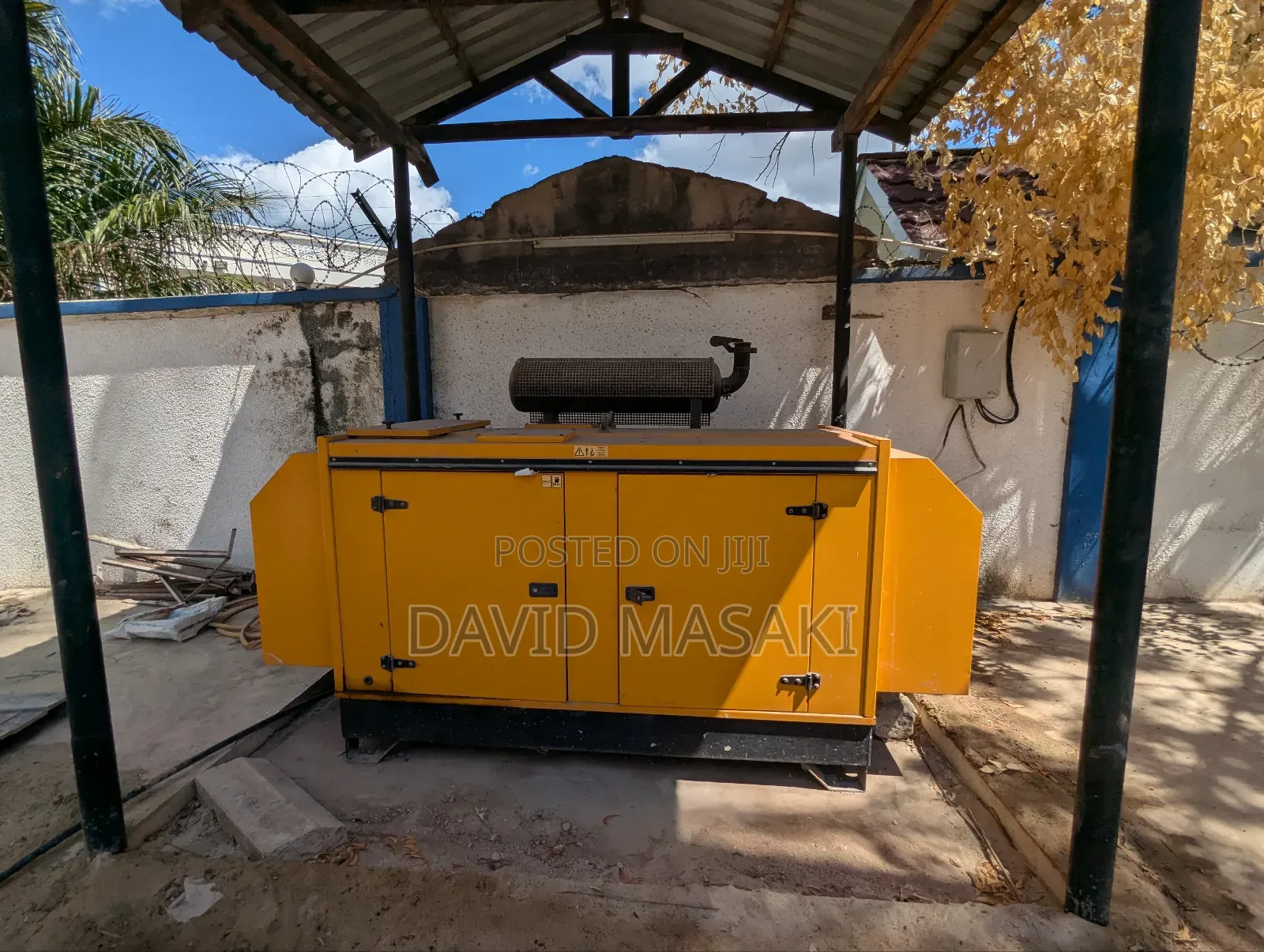 17bdrm Block of Flats in Compound, Masaki for rent