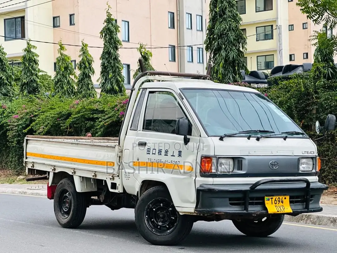 Toyota Townace Liteace 2001 White