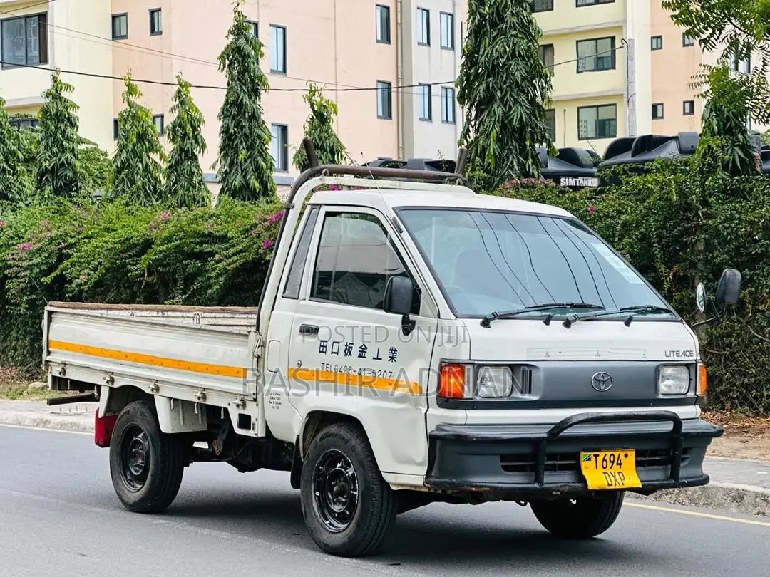 Toyota Townace Liteace 2001 White