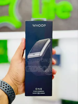 Whoop Peak 5.0 Sensor 
With 12 Months Membership