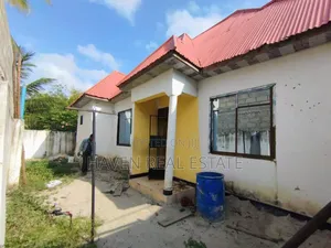 5bdrm House in Ilala for sale