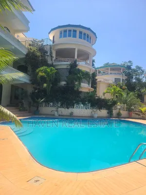 Furnished 4bdrm Villa in Oyster Bay for rent