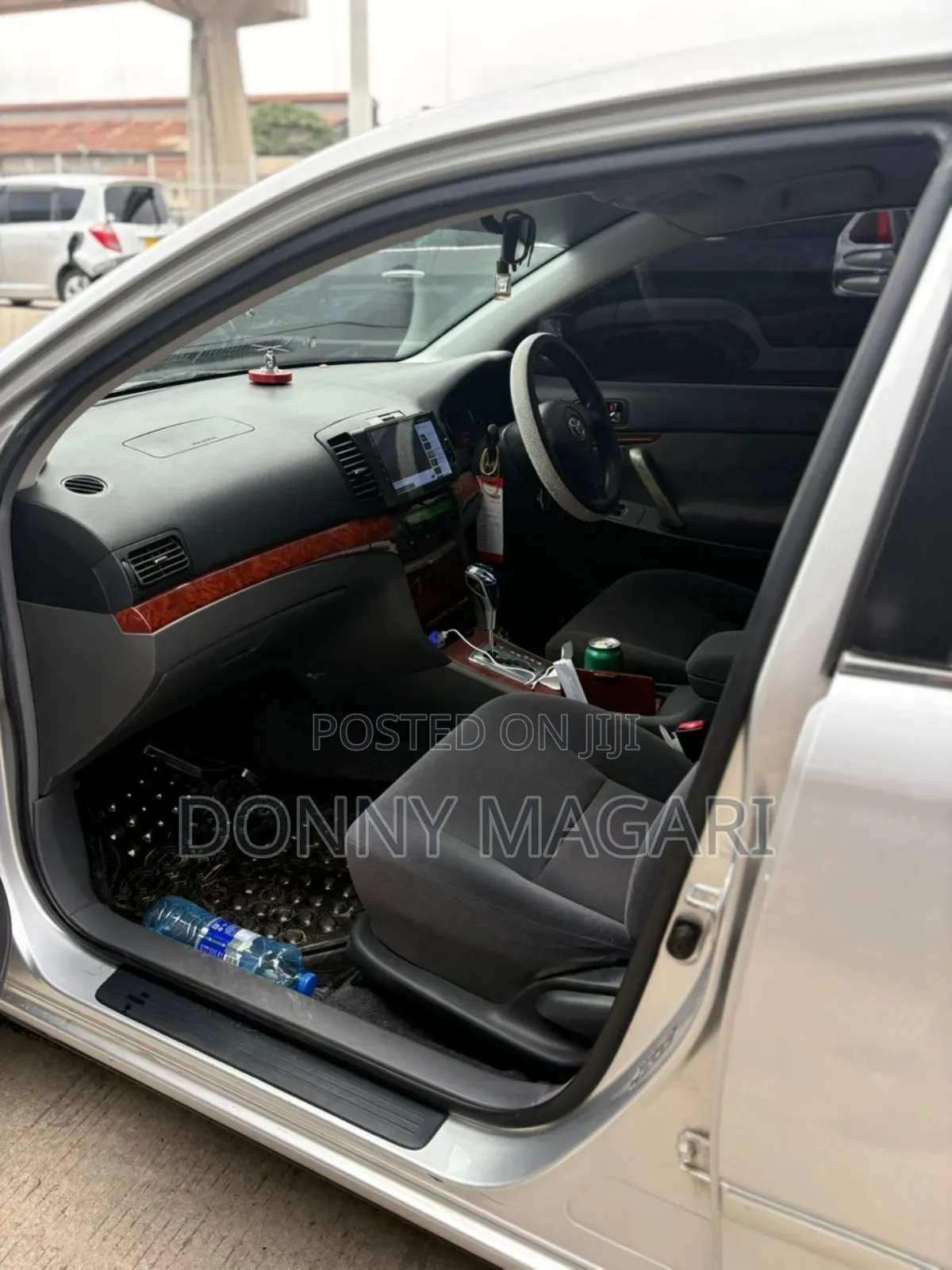 Toyota Premio 2005 Silver