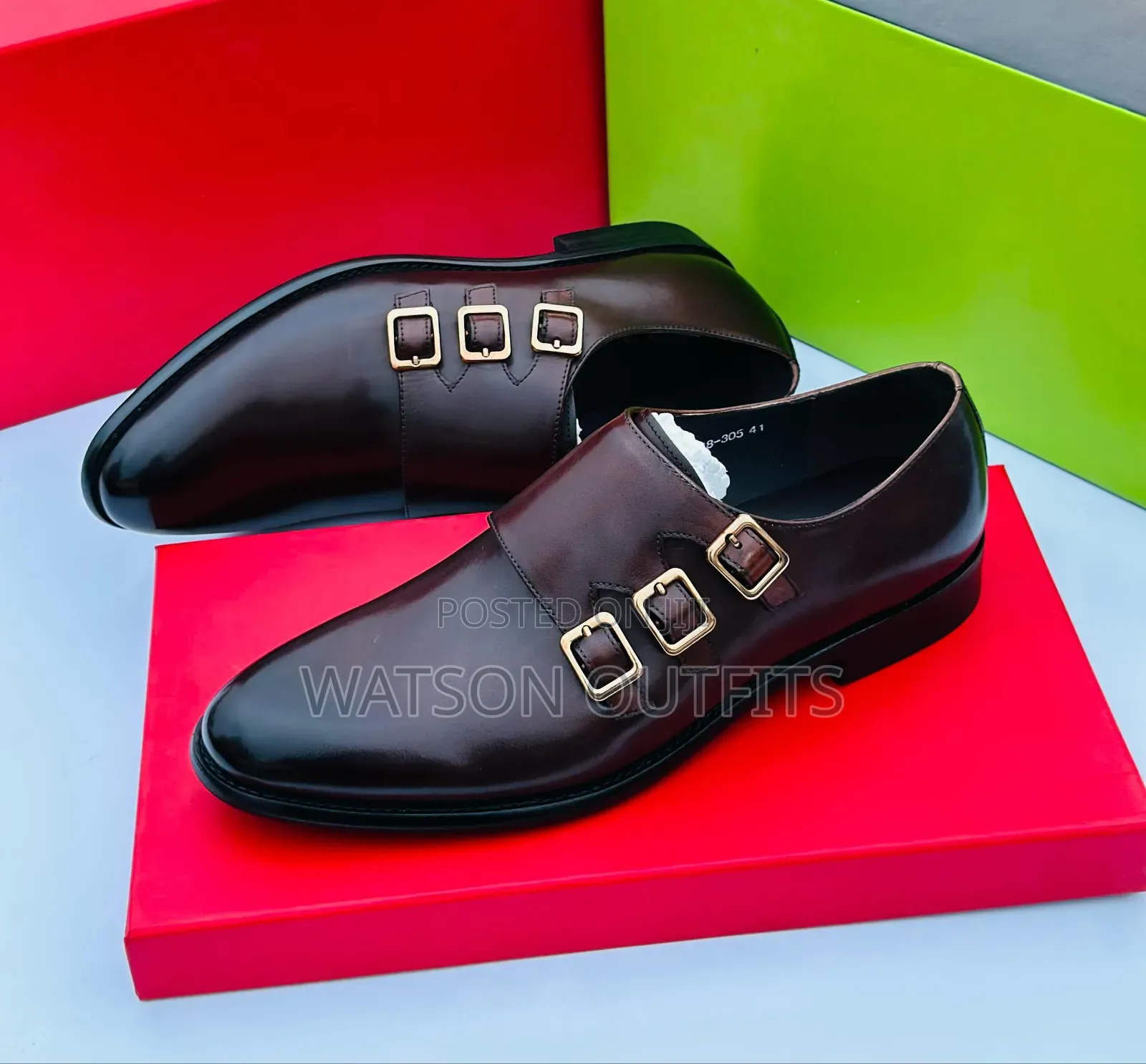 Men's Shoes Very Hot With Three Buckles on Top