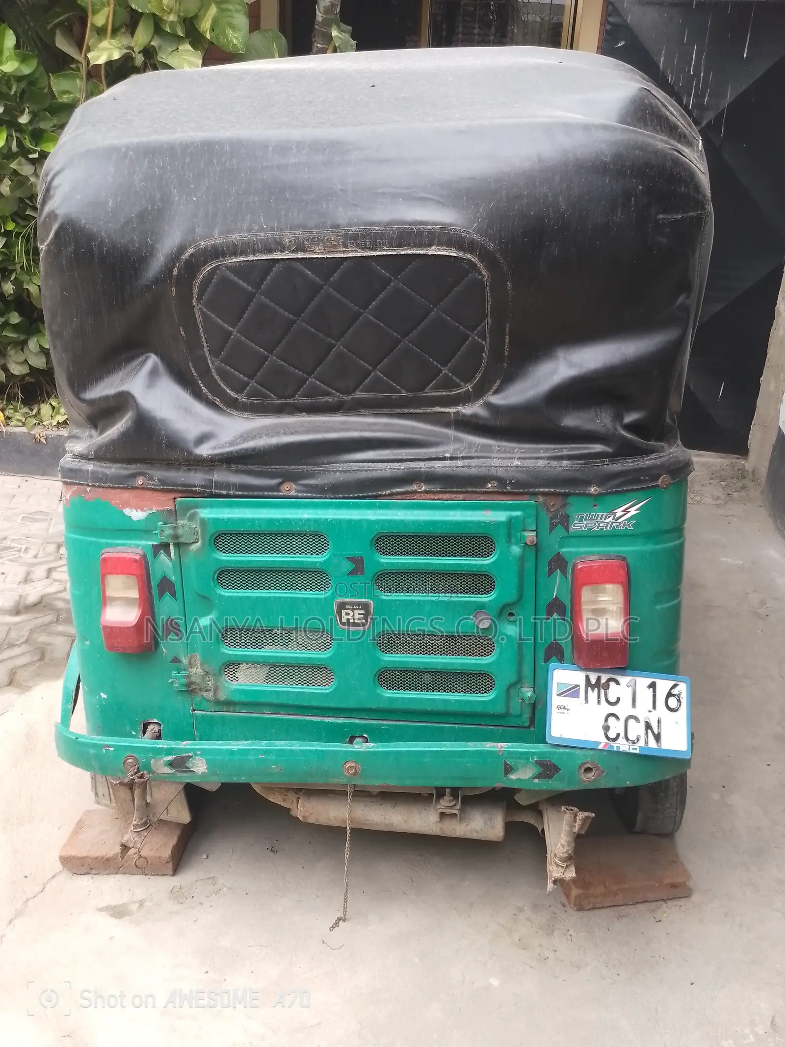 Bajaj RE 2020 Green