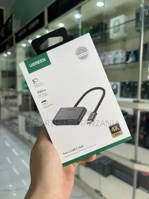 Ugreen 4-in-1 Hub Multiport Adapter With Hdmi , Vga 1080p, Usb 3.0