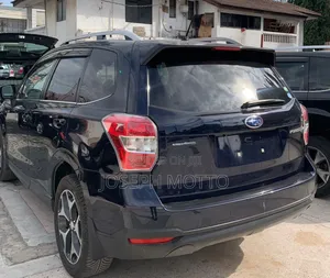 Subaru Forester 2.5i Premium PZEV 4dr SUV AWD (2.5L 4cyl 6M) 2014 Black