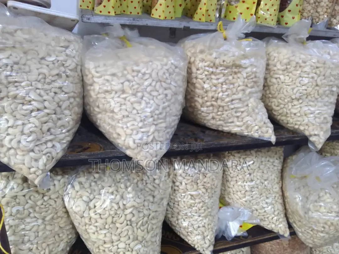 Unsalted Raw Cashew Nuts