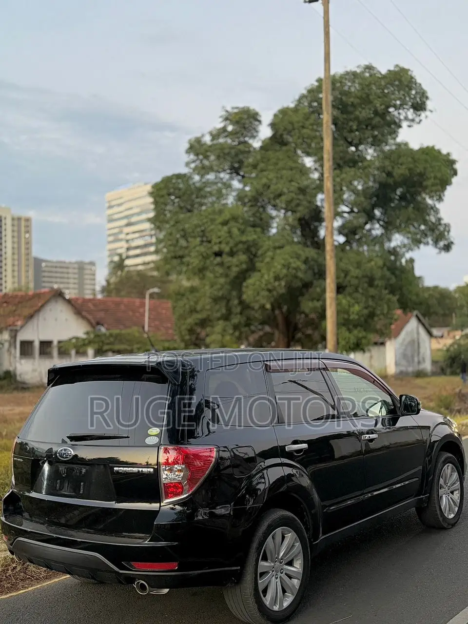 Subaru Forester 2011 Black