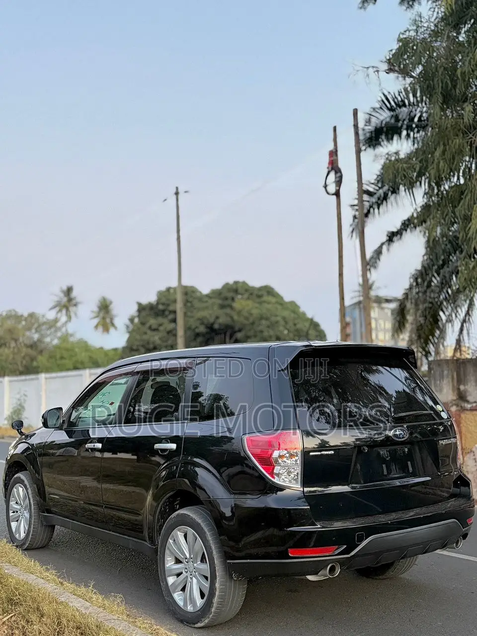 Subaru Forester 2011 Black