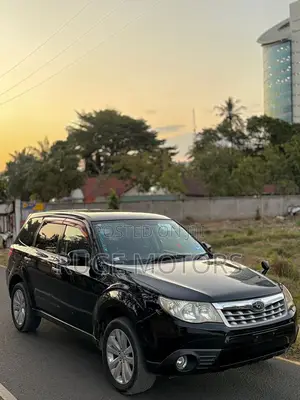 Subaru Forester 2011 Black