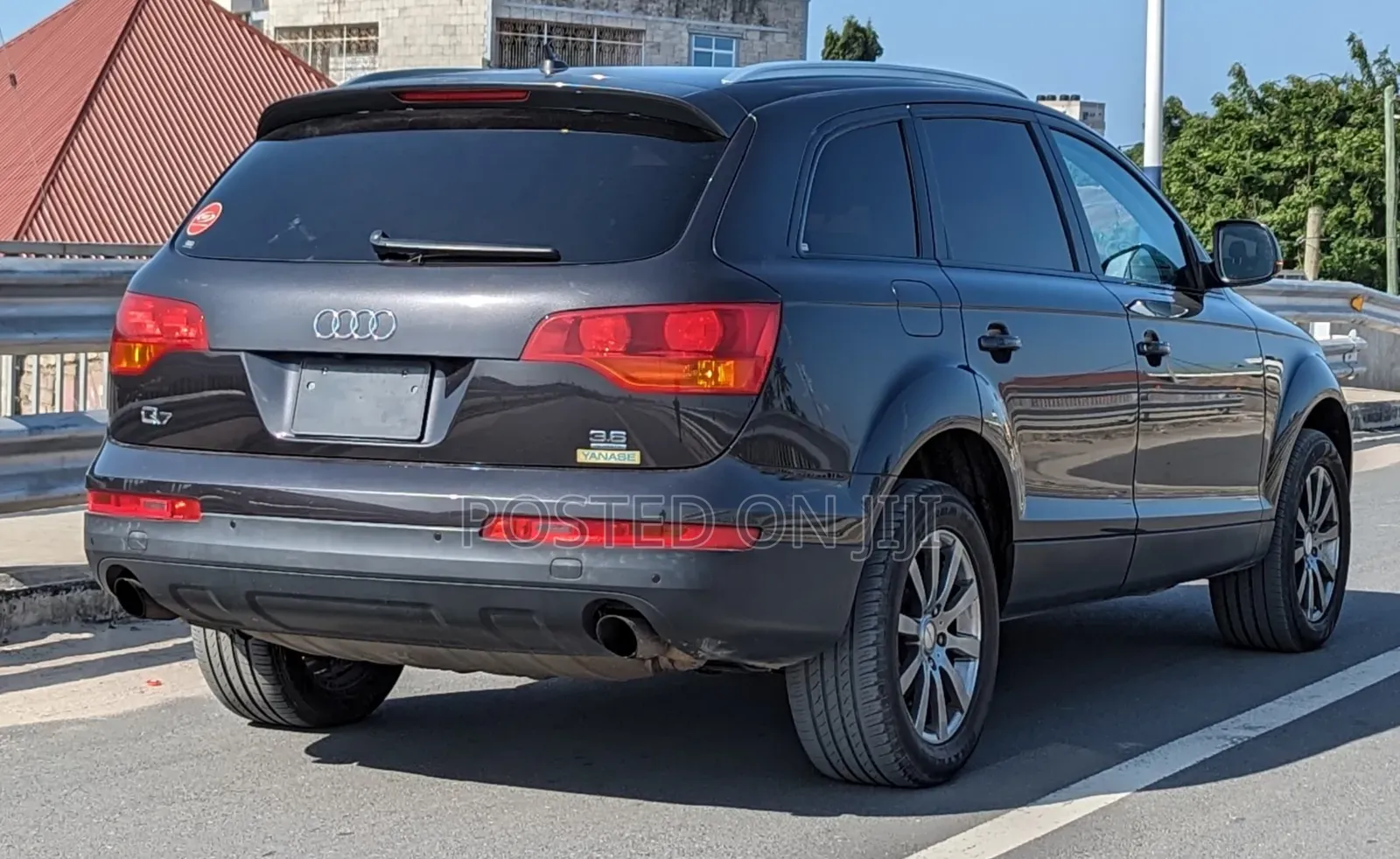 Audi Q7 2011 Gray