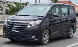 Toyota Noah 2016 Gray