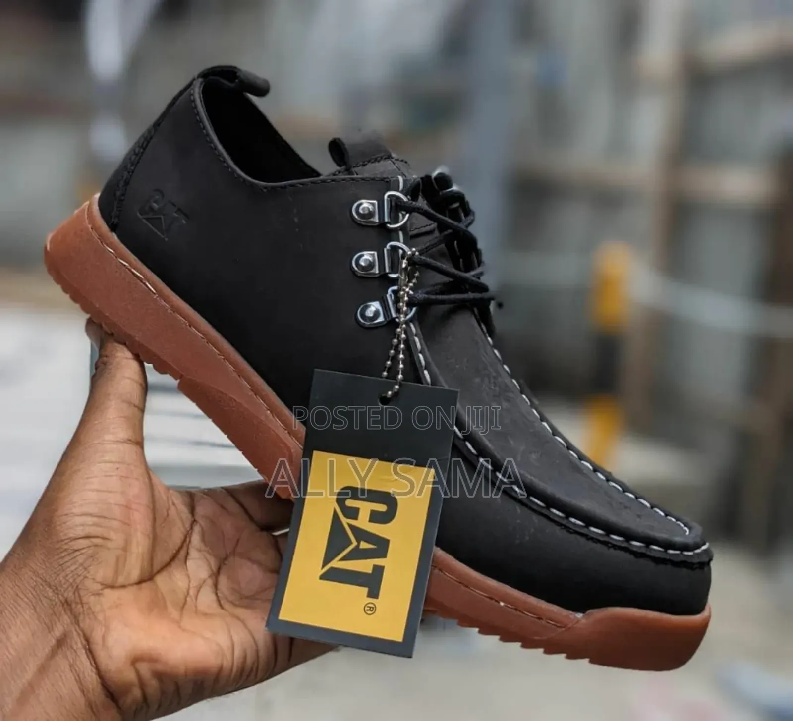 Men's Caterpillar Shoes Material Is Super Leather