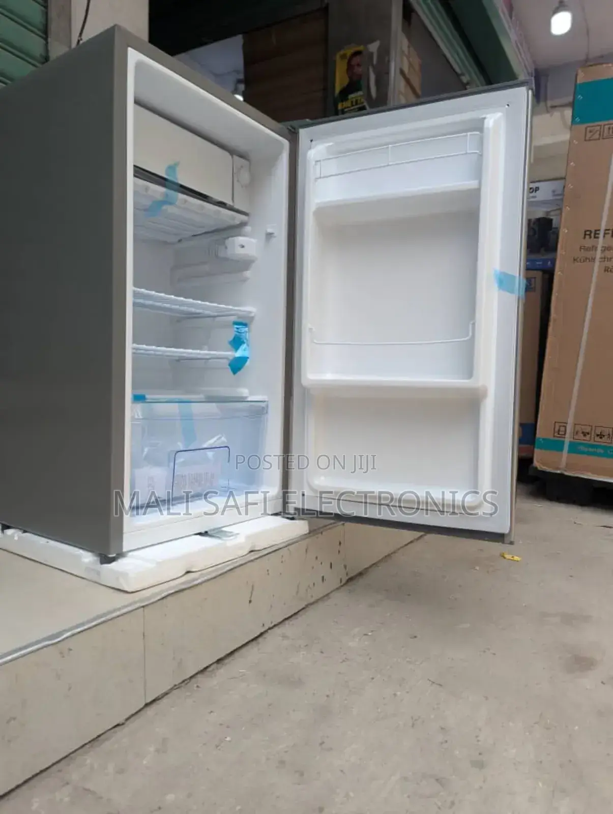Adh Fridge Liter 100