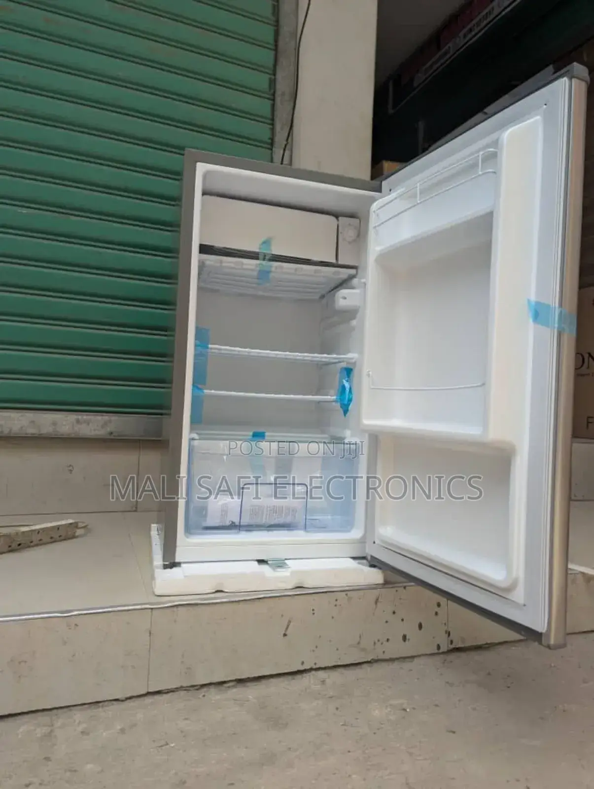 Adh Fridge Liter 100