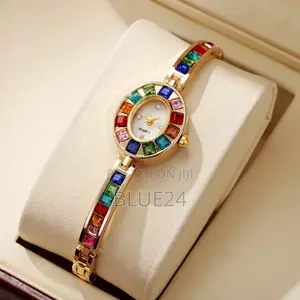 1pc Women Retro Quartz Watch Elegant Ladies-Style Colorful Diamond