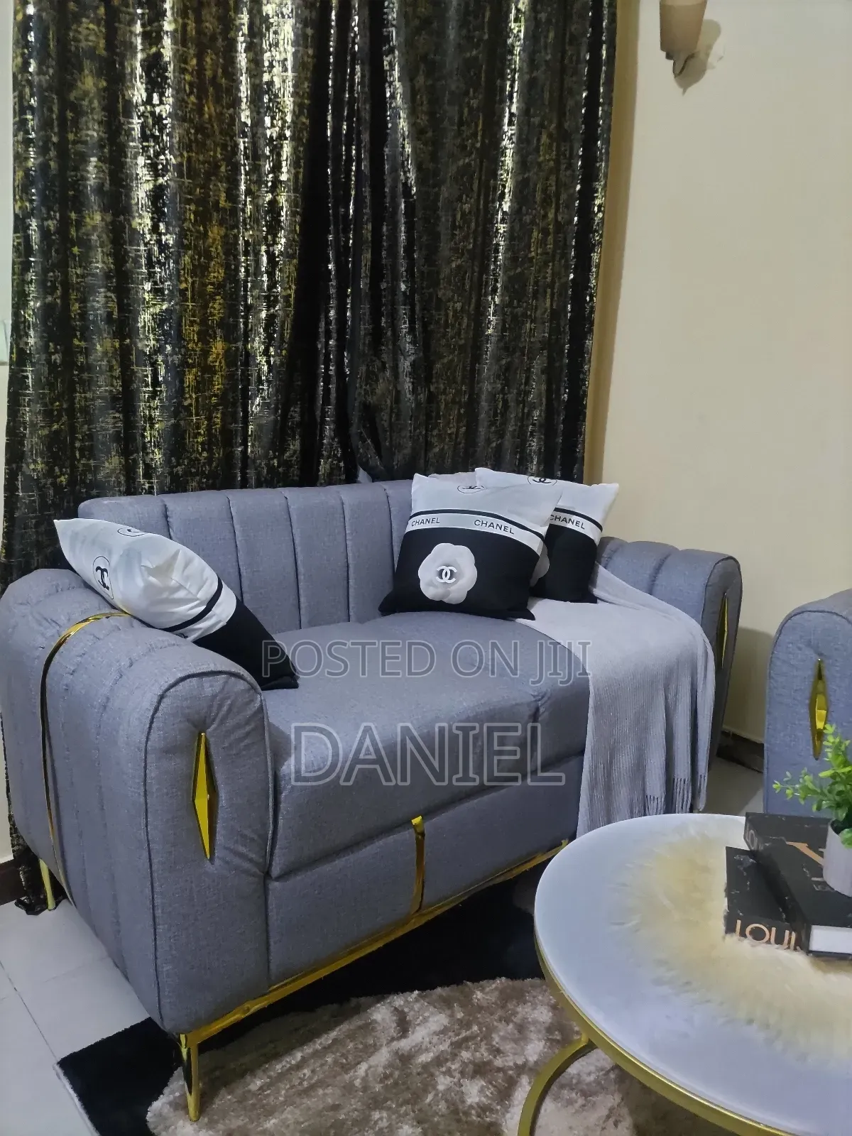 Sofa Set Ya 2:2:1 Rangi Ya Grey Valvet Grade One
