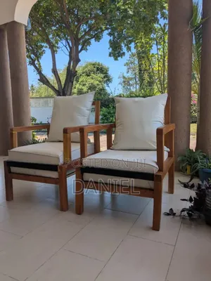 Viti Vya Mbao Ngumu Hard Wood Chair