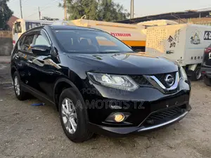 Nissan X-Trail 2.0 Petrol AWD 2015 Black