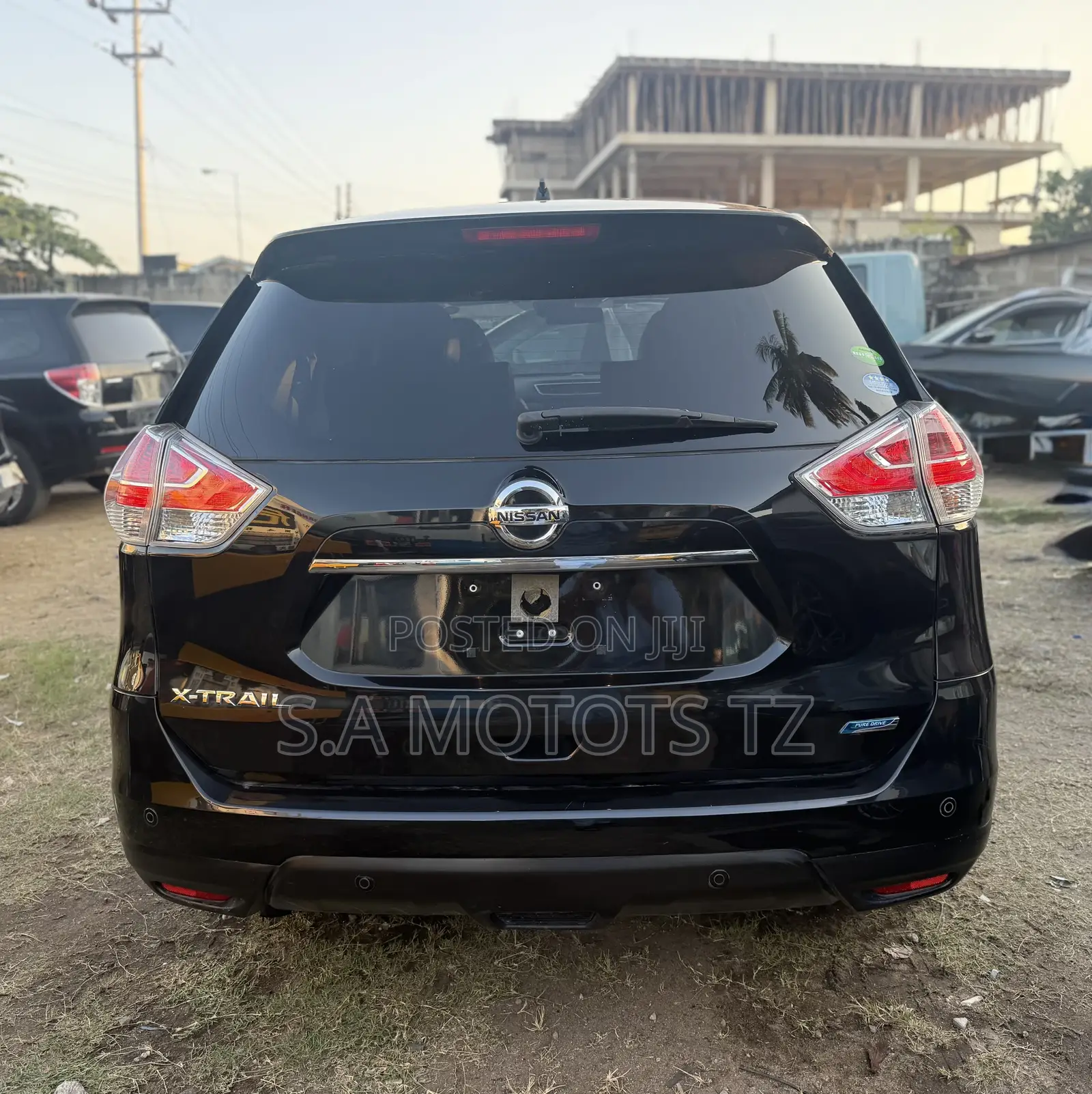 Nissan X-Trail 2.0 Petrol AWD 2015 Black