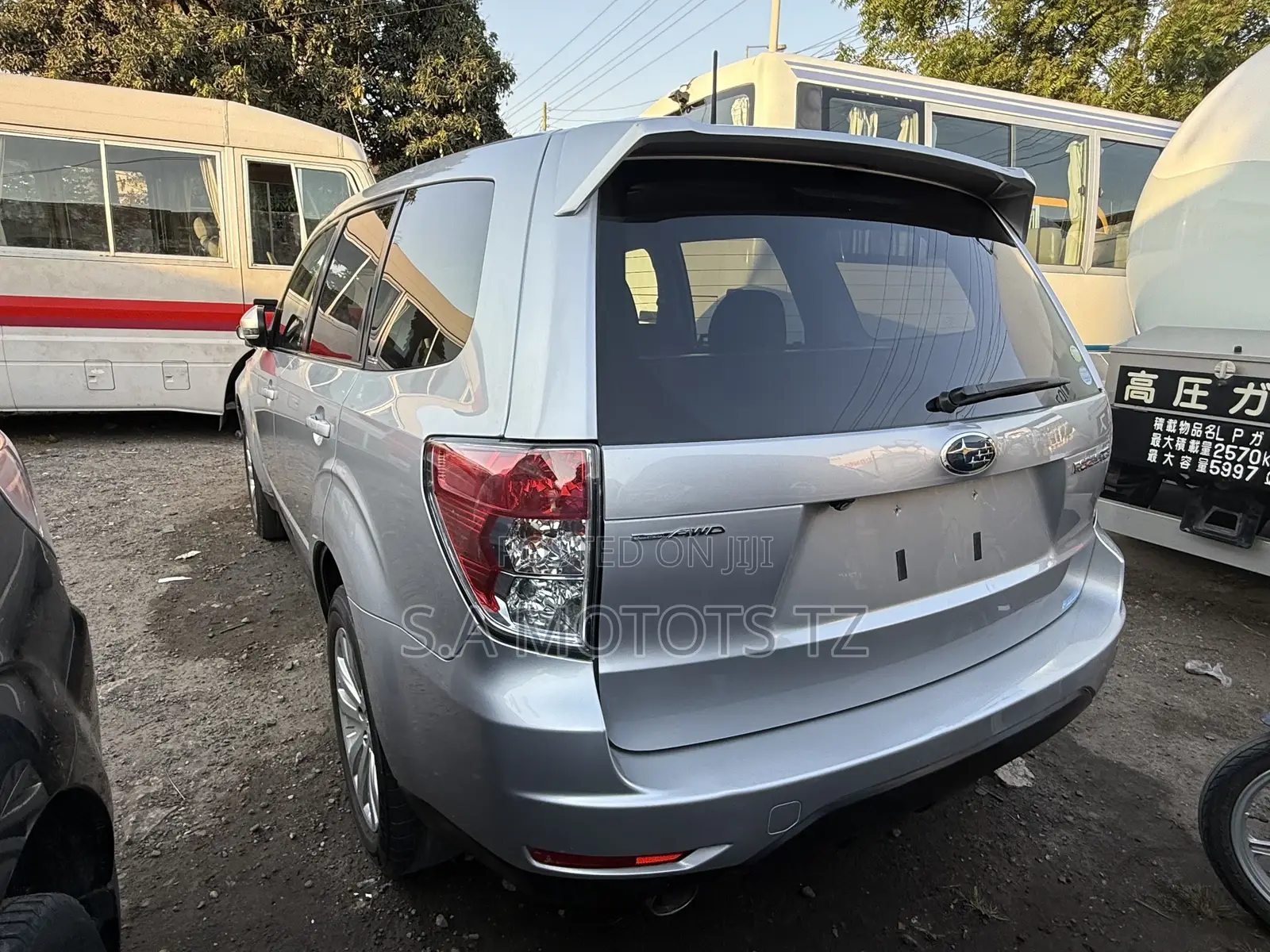 Subaru Forester 2.0D X 2011 Silver