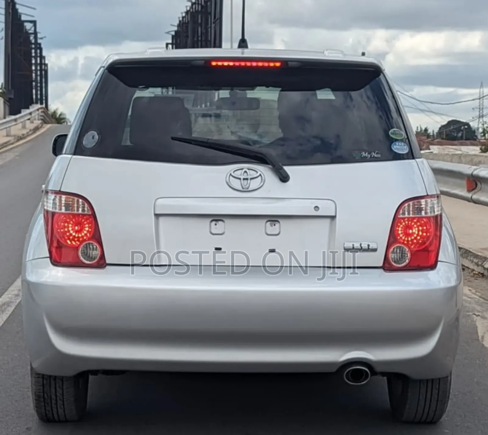 Toyota IST 2005 Silver