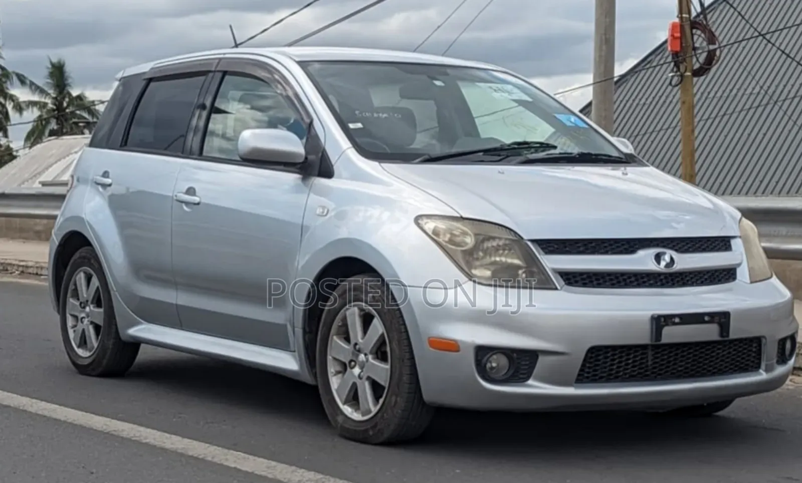 Toyota IST 2005 Silver