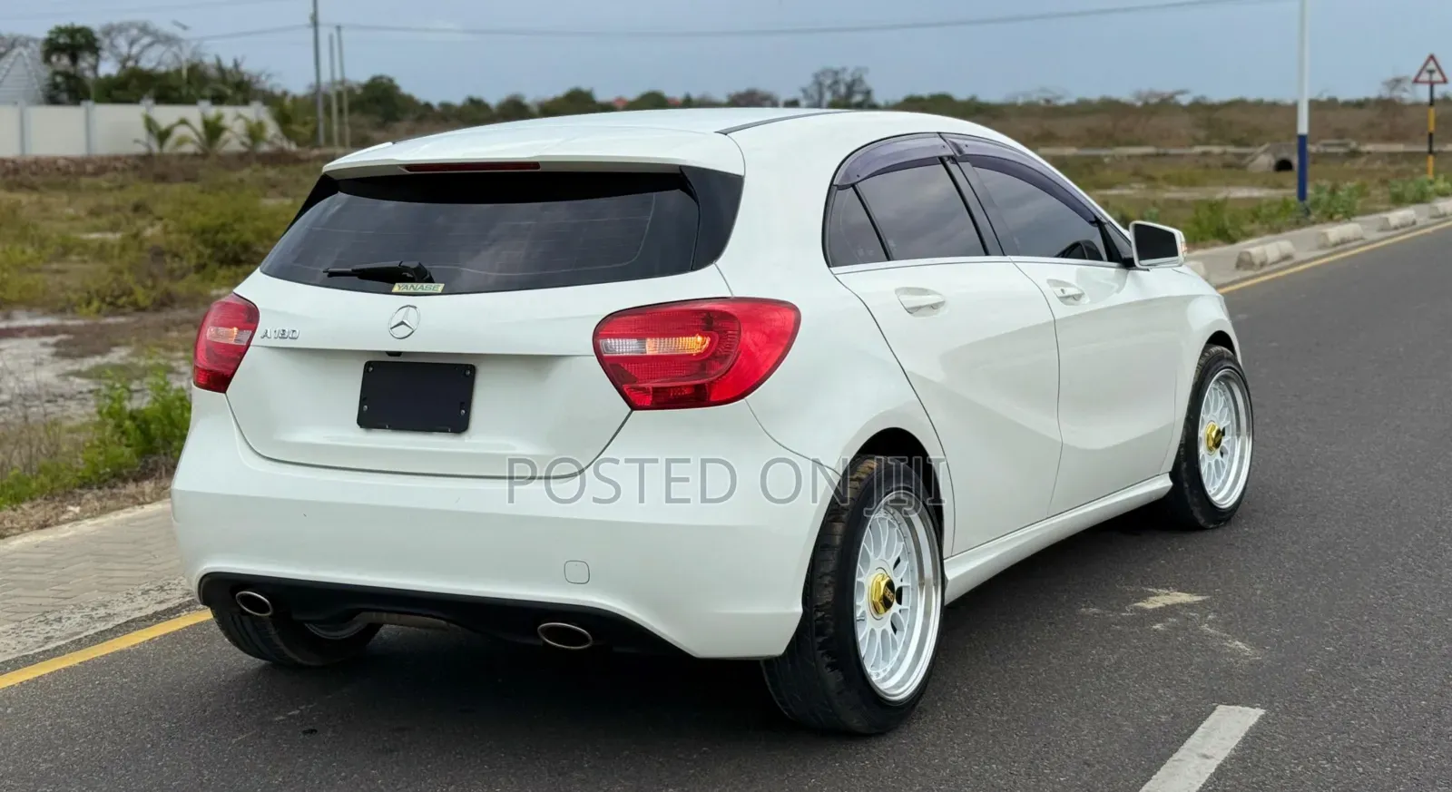 Mercedes-Benz A-Class 2014 White