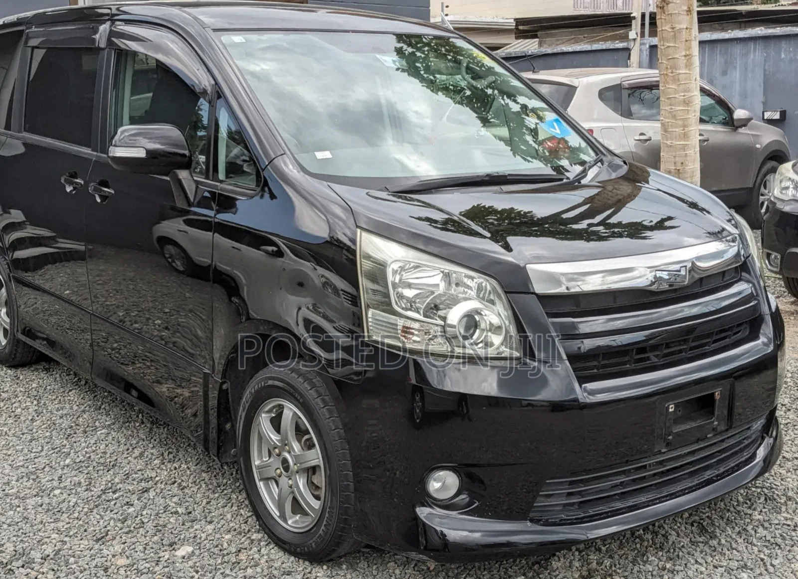 Toyota Noah 2008 Black