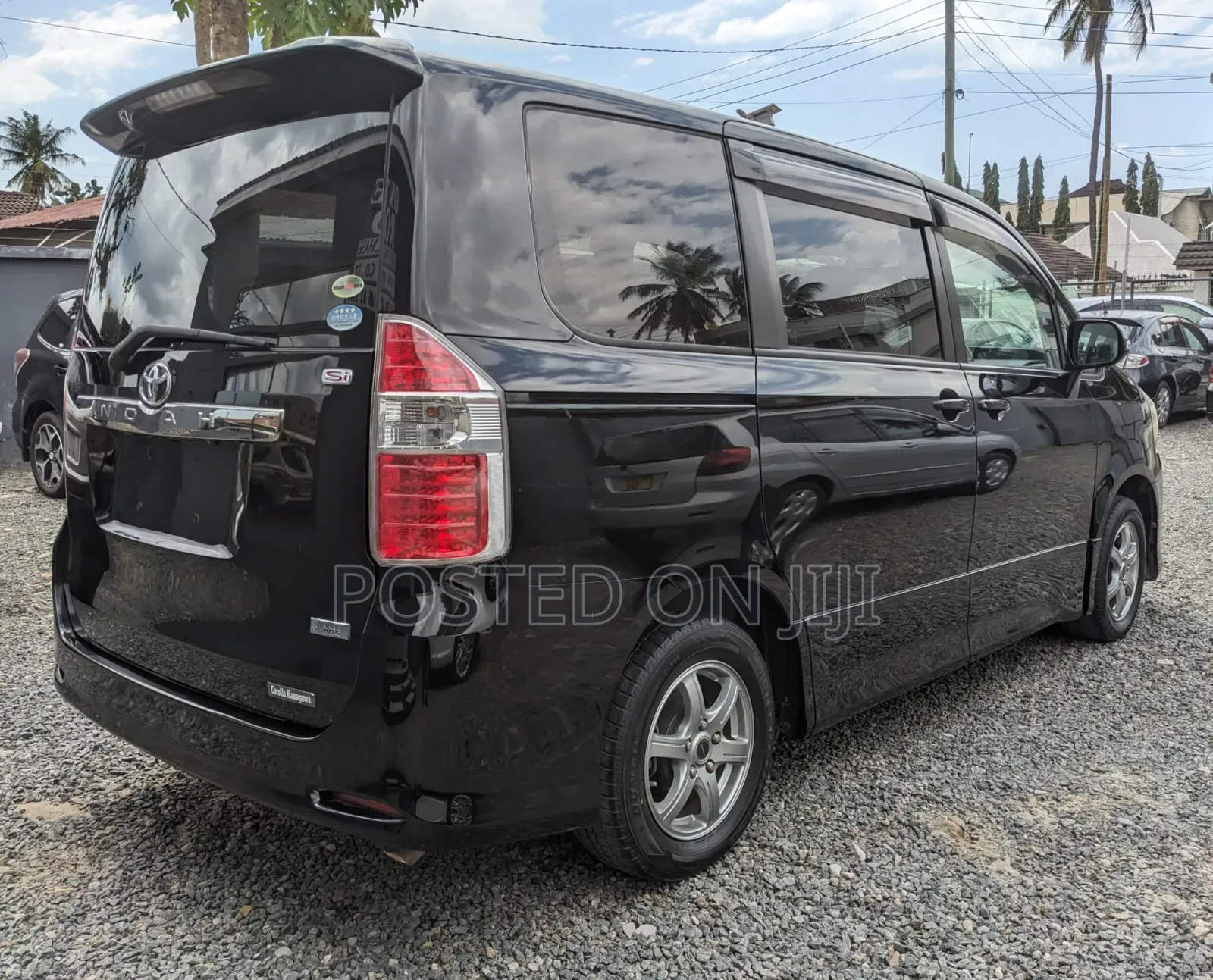 Toyota Noah 2008 Black