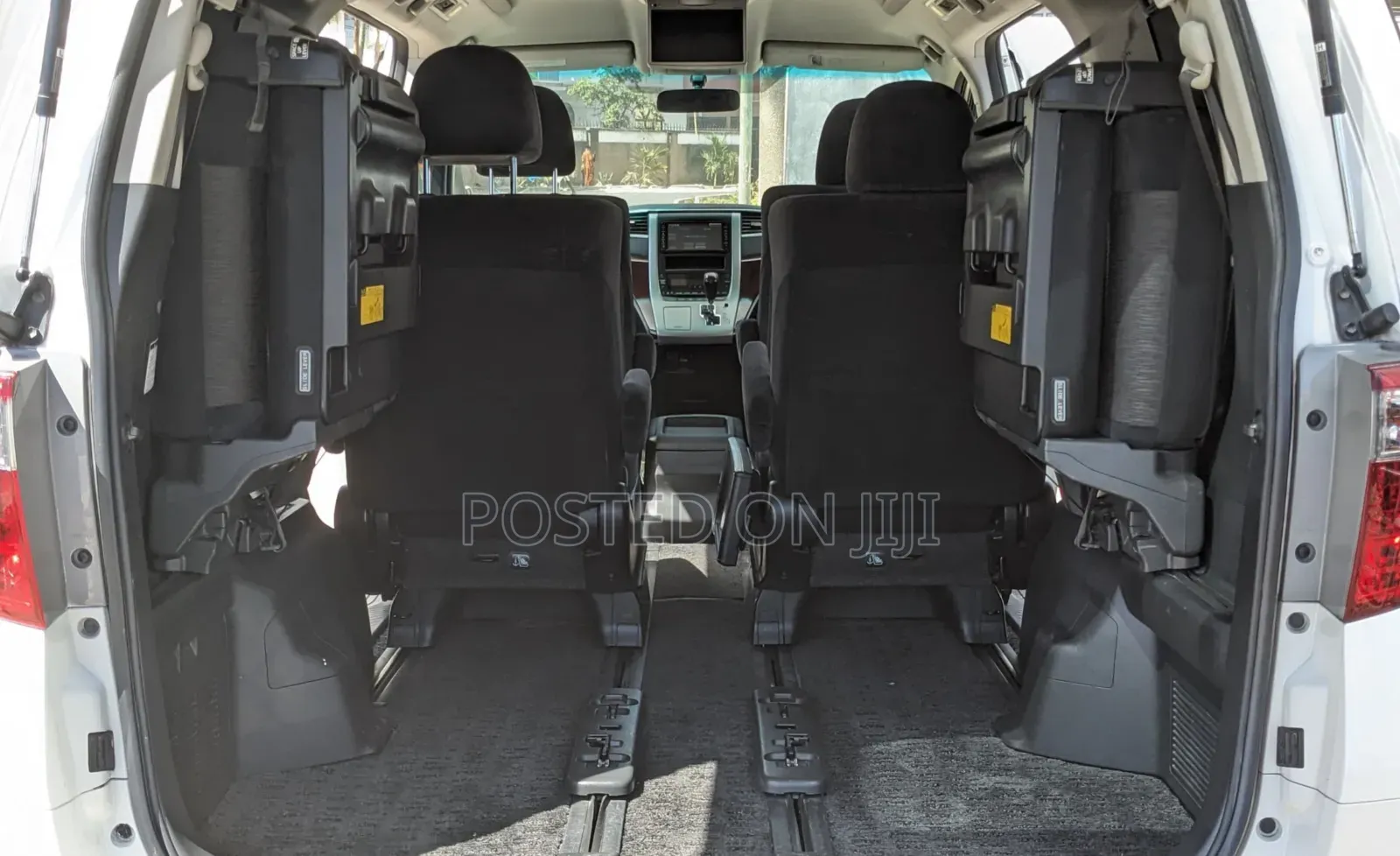 Toyota Alphard 2009 White